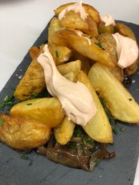 Patates braves amb cebeta